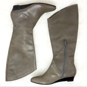 CAlvin Klein jeans leather boots small heel size 6